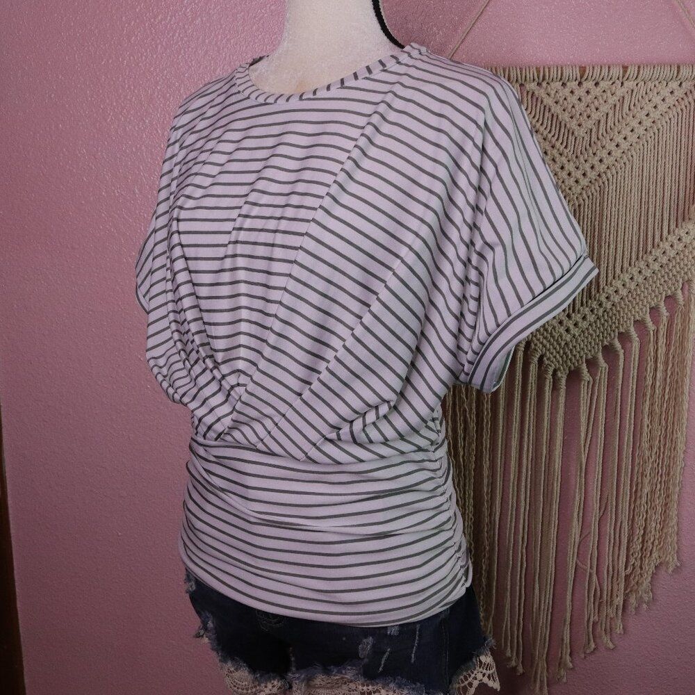 Vince Camuto | Striped Short‎ Sleeve Top Medium